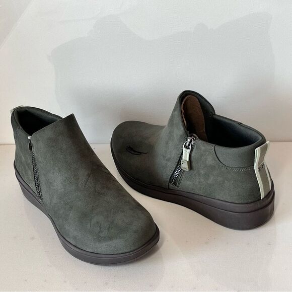 Ryka Lyrical Side Zip Wedges Sneaker - Picture 2 of 7